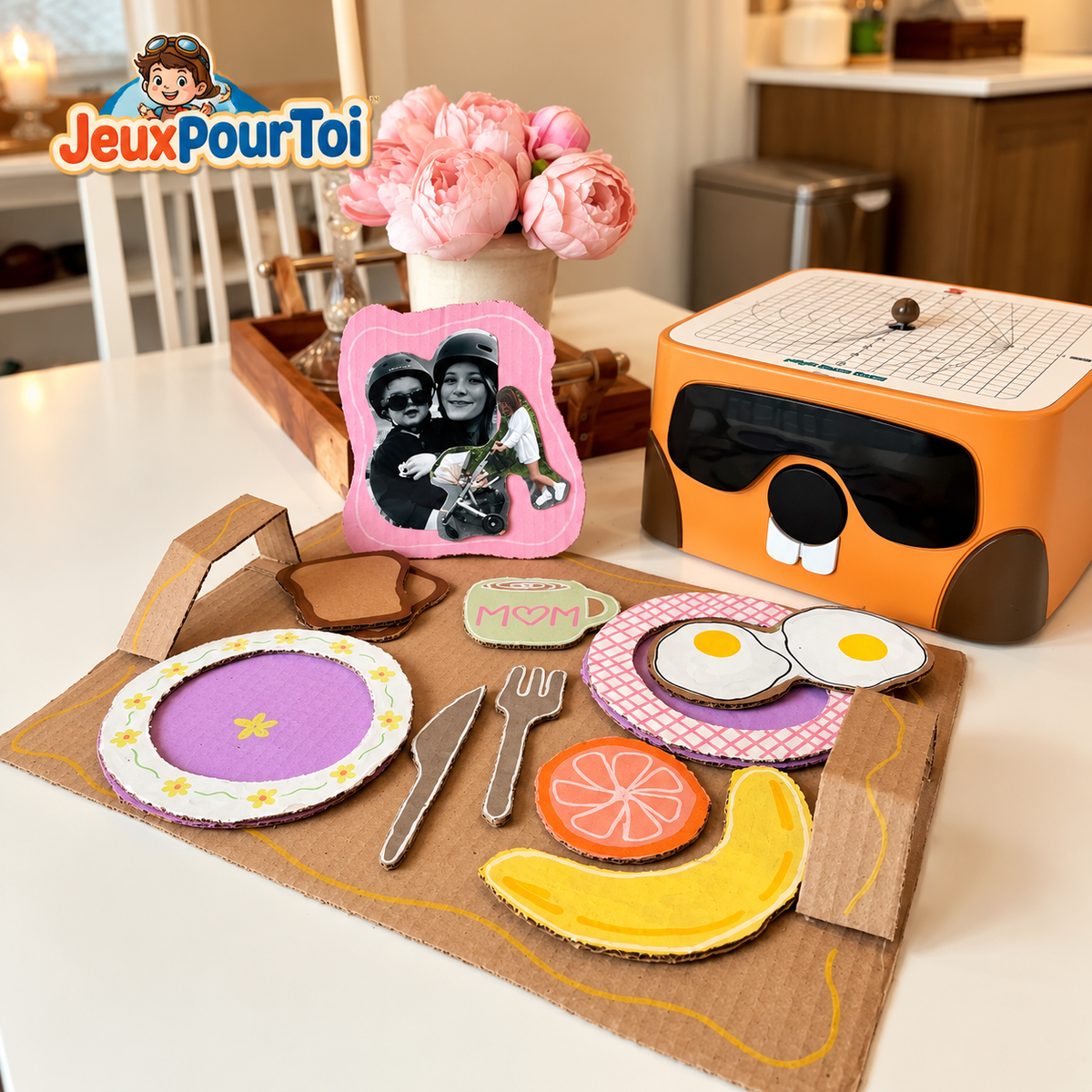 Le Petit Inventeur™ — La machine qui transforme le carton en jouets